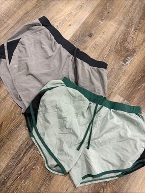 Under Armour Light Green and Gray Athletic Shorts Duo M